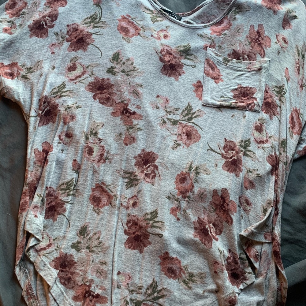 cute floral tee